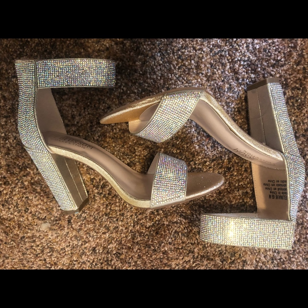 Rhinestone heels 6.5